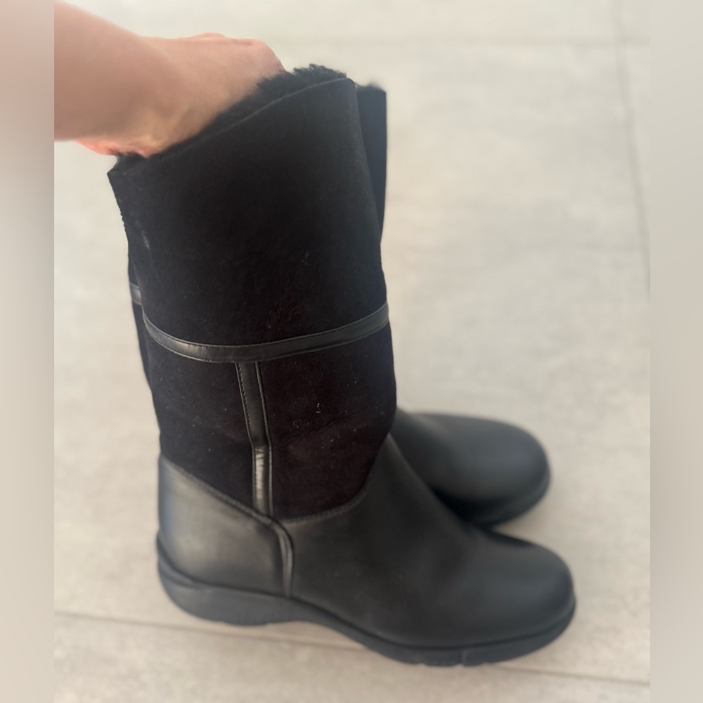 La CANADIENNE Black Winter Boots